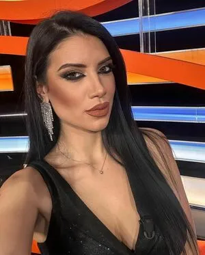 Sharon De Luca OnlyFans Leaked Free Thumbnail Picture - #JRIp5x7ve2