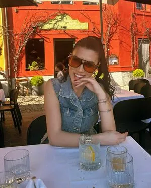 Sharon De Luca OnlyFans Leaked Free Thumbnail Picture - #JVWEOegDhG