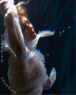 Sharon Stone OnlyFans Leaked Free Thumbnail Picture - #MlRvR2MjAz