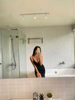 Sharon Wei OnlyFans Leaked Free Thumbnail Picture - #tMuHGRLBul