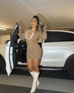 Shaweena OnlyFans Leaked Free Thumbnail Picture - #XqcSiFIfA9