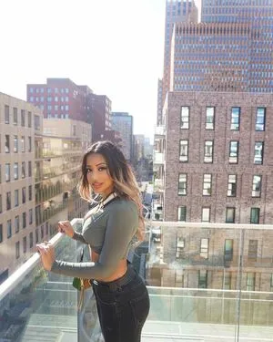 Shaweena OnlyFans Leaked Free Thumbnail Picture - #uG5Yahs75z
