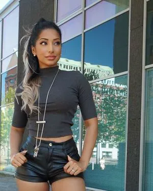 Shaweena OnlyFans Leaked Free Thumbnail Picture - #wiUIfDhQtu