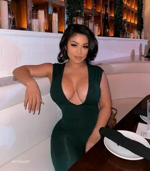 Shawteemay OnlyFans Leaked Free Thumbnail Picture - #mGRJBKo48S