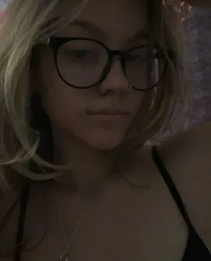 Shay Lavigne OnlyFans Leaked Free Thumbnail Picture - #gBS3FYYs5d