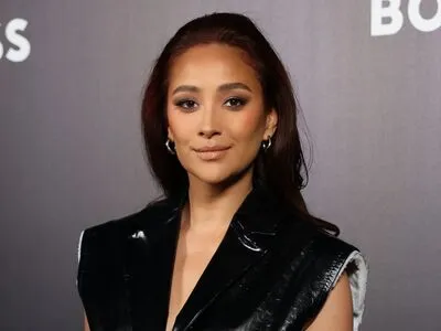 Shay Mitchell OnlyFans Leaked Free Thumbnail Picture - #0FdvL9moQg