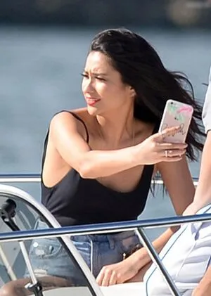 Shay Mitchell OnlyFans Leaked Free Thumbnail Picture - #1Gz4OxWQ6A