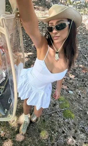 Shay Mitchell OnlyFans Leaked Free Thumbnail Picture - #80fKc9aKZ1