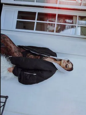 Shay Mitchell OnlyFans Leaked Free Thumbnail Picture - #AZctWRFrEM