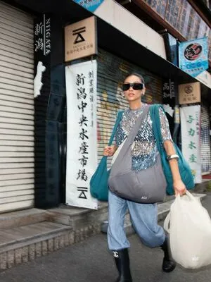 Shay Mitchell OnlyFans Leaked Free Thumbnail Picture - #NbXh9rjW9j