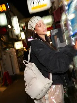 Shay Mitchell OnlyFans Leaked Free Thumbnail Picture - #SSYkQ0Gu7m