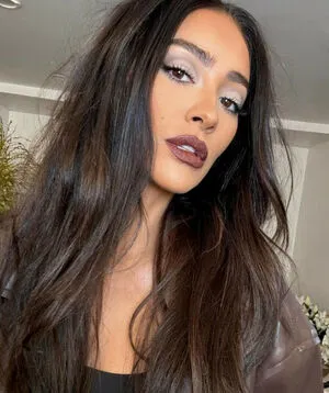 Shay Mitchell OnlyFans Leaked Free Thumbnail Picture - #Snq0iDDarY