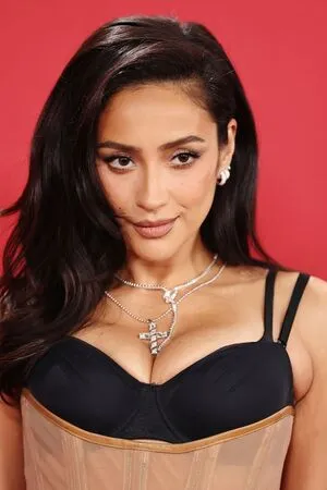 Shay Mitchell OnlyFans Leaked Free Thumbnail Picture - #bOd8kuXoNV