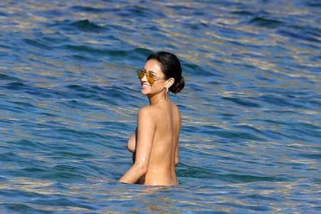 Shay Mitchell OnlyFans Leaked Free Thumbnail Picture - #ie939chraF