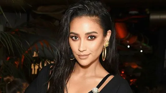 Shay Mitchell OnlyFans Leaked Free Thumbnail Picture - #kXPBkYaNJc