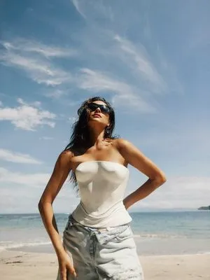 Shay Mitchell OnlyFans Leaked Free Thumbnail Picture - #psjOUFI8vo