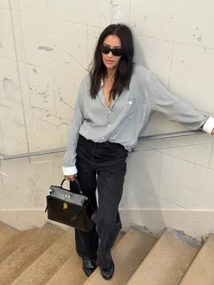 Shay Mitchell OnlyFans Leaked Free Thumbnail Picture - #xEwZHs9snE