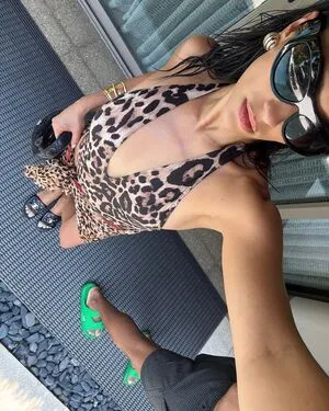 Shay Mitchell OnlyFans Leaked Free Thumbnail Picture - #zZH0jqvwRg