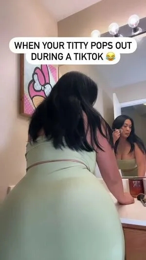 Shayesanjuan OnlyFans Leaked Free Thumbnail Picture - #4aQNZ2VYa4