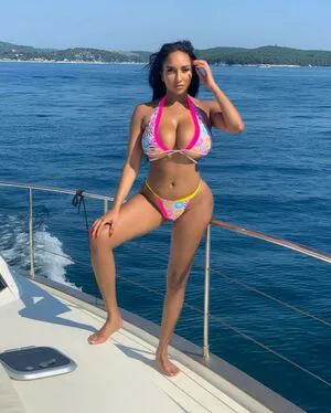 Shayliving OnlyFans Leaked Free Thumbnail Picture - #26htOKxKb1