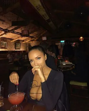 Shayliving OnlyFans Leaked Free Thumbnail Picture - #xjI7Dvw1Cm