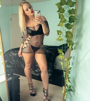 Shazza McKenzie OnlyFans Leaked Free Thumbnail Picture - #W0Ag07Jk3w