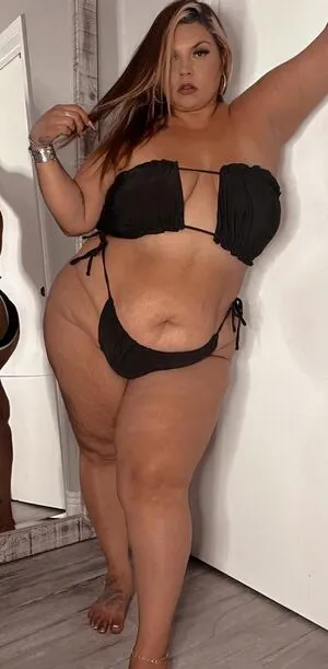She Be Gorda OnlyFans Leaked Free Thumbnail Picture - #MV1s33fkuV