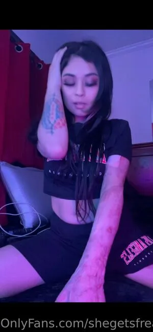 Shegetsfreaky OnlyFans Leaked Free Thumbnail Picture - #5YDiqOA32M