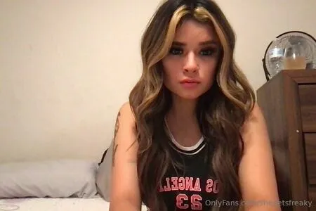 Shegetsfreaky OnlyFans Leaked Free Thumbnail Picture - #hiqoMms4n0