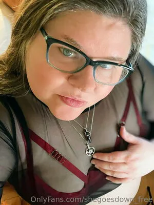 Shegoesdown Free OnlyFans Leaked Free Thumbnail Picture - #lcpxvIUitc