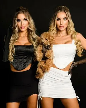 Sheila And Judith OnlyFans Leaked Free Thumbnail Picture - #8mwngJ3HY7