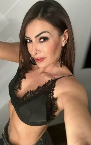 Sheilagrembiule OnlyFans Leaked Free Thumbnail Picture - #BhZ64l3m2O