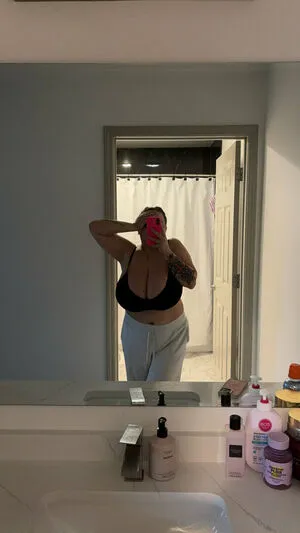 Shelbsj OnlyFans Leaked Free Thumbnail Picture - #YYNFfSe6s3