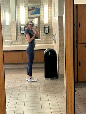 Shelby Abbott OnlyFans Leaked Free Thumbnail Picture - #4CDVZafn3f