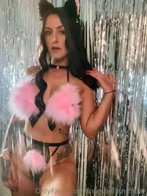 Shellandhuzz OnlyFans Leaked Free Thumbnail Picture - #CiideYWe1v