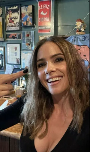 Shelley Hennig OnlyFans Leaked Free Thumbnail Picture - #ji05blAveP