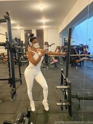 Shemale 23cm OnlyFans Leaked Free Thumbnail Picture - #3AgoBstmUF