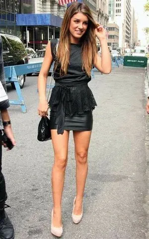 Shenae Grimes OnlyFans Leaked Free Thumbnail Picture - #GLSRTeyjrQ