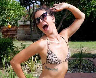 Shenae Grimes OnlyFans Leaked Free Thumbnail Picture - #oeoV1gEm7z