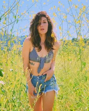 Shenae Grimes OnlyFans Leaked Free Thumbnail Picture - #qvwAS6Lse9