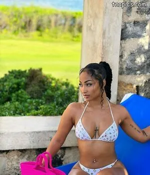 Shenseea OnlyFans Leaked Free Thumbnail Picture - #qYj3OkIBs9