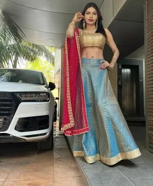 Sherlyn Chopra OnlyFans Leaked Free Thumbnail Picture - #53V0YTFxm7