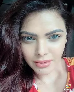 Sherlyn Chopra OnlyFans Leaked Free Thumbnail Picture - #Ld7WJuSUGg