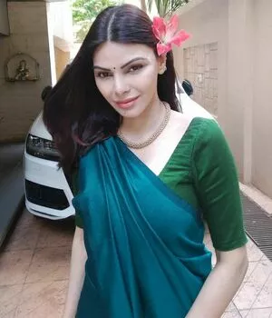 Sherlyn Chopra OnlyFans Leaked Free Thumbnail Picture - #kv4kdZW42A