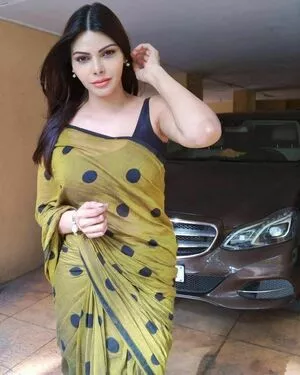 Sherlyn Chopra OnlyFans Leaked Free Thumbnail Picture - #mezkwhaDoU