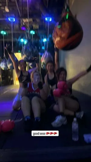 Sheryll C H OnlyFans Leaked Free Thumbnail Picture - #8VEzf88wne