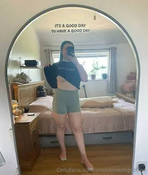 Shesdrinkingcoffee OnlyFans Leaked Free Thumbnail Picture - #gaK4hNwEVj