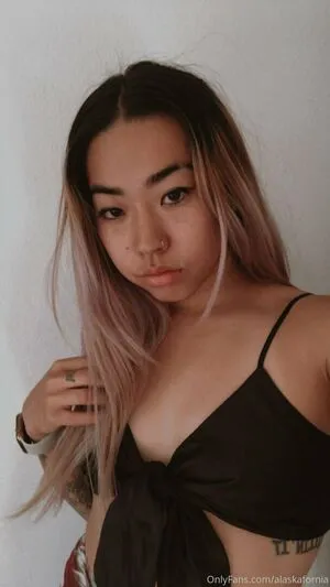 Shesthe49thstate OnlyFans Leaked Free Thumbnail Picture - #HDkN94W3w2