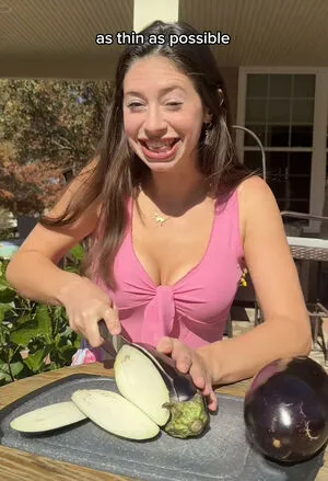 Shesthetea OnlyFans Leaked Free Thumbnail Picture - #6JCVtm7O81