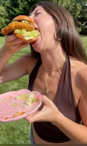 Shesthetea OnlyFans Leaked Free Thumbnail Picture - #TlfdUCrD02